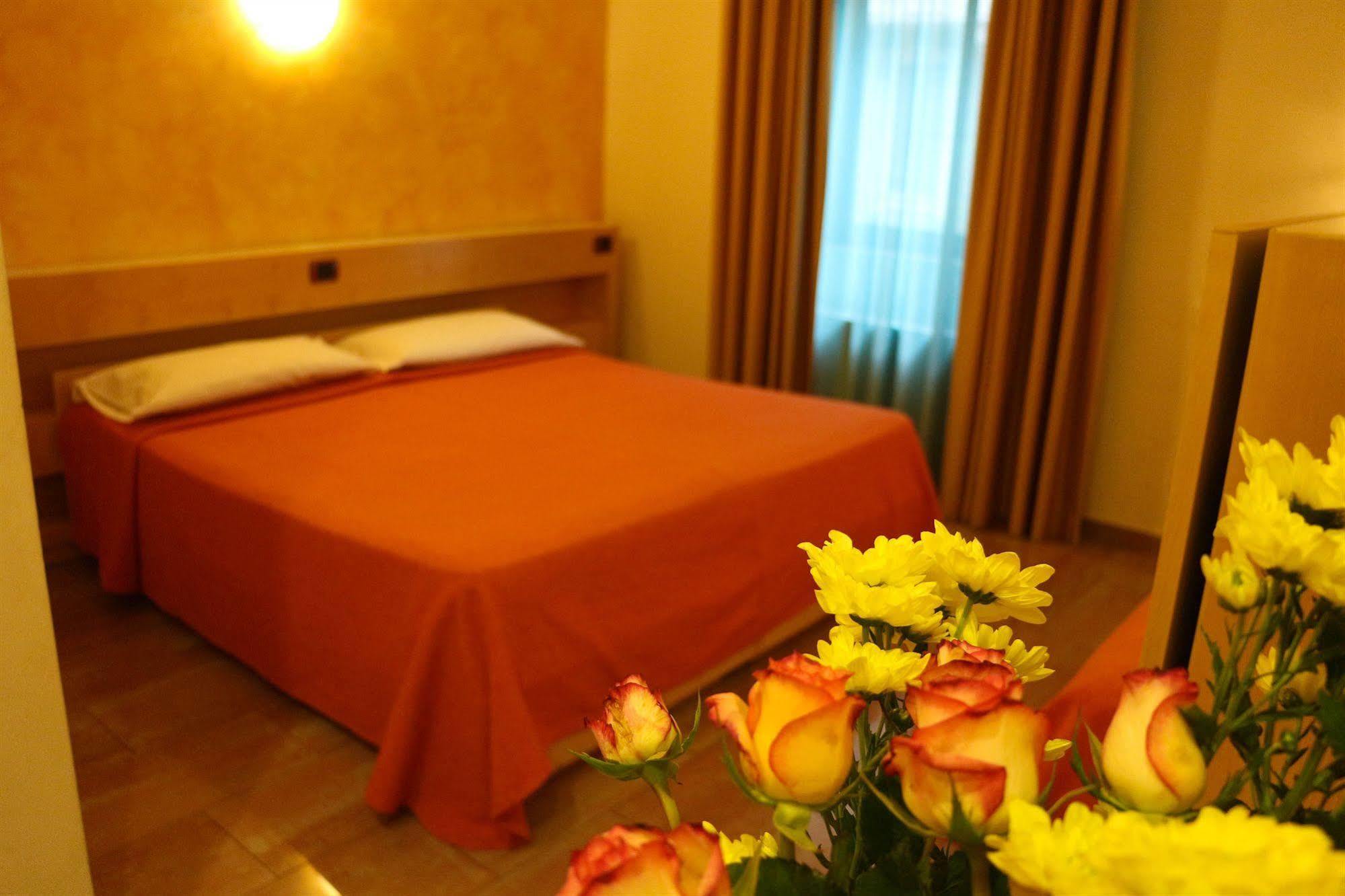 Hotel Losanna Milan Exterior photo