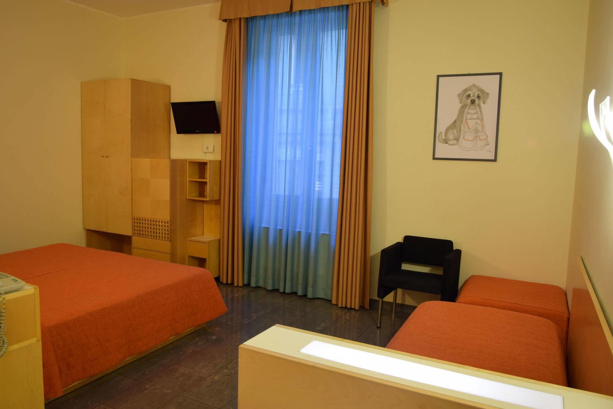 Hotel Losanna Milan Exterior photo